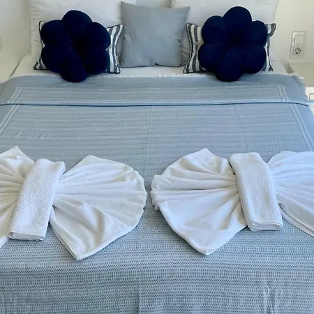 فيلة 4 Bedroom - 7853 F
